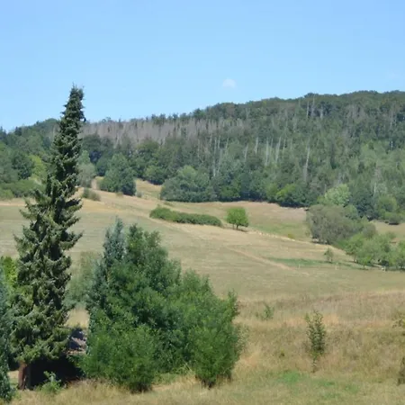 Апартаменты Spacious In Hesse Near The Forest *