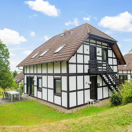 Spacious In Hesse Near The Forest Appartamento Frankenau