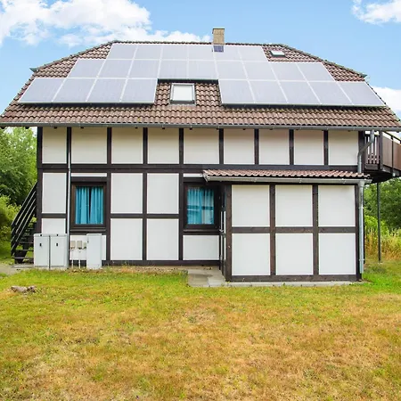 Spacious In Hesse Near The Forest Appartamento