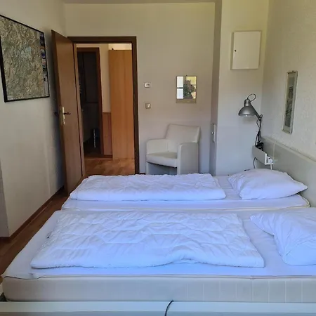 דירה Spacious In Hesse Near The Forest