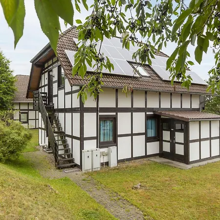 דירה Spacious In Hesse Near The Forest *