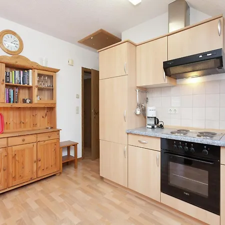 דירה Spacious In Hesse Near The Forest *