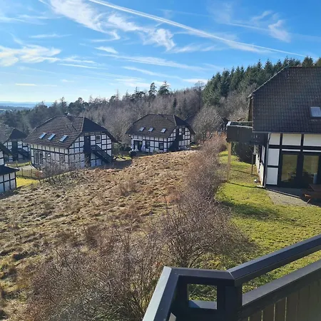 Spacious In Hesse Near The Forest דירה Frankenau